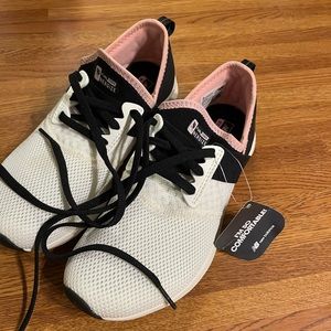 Womens New Balance shoes
